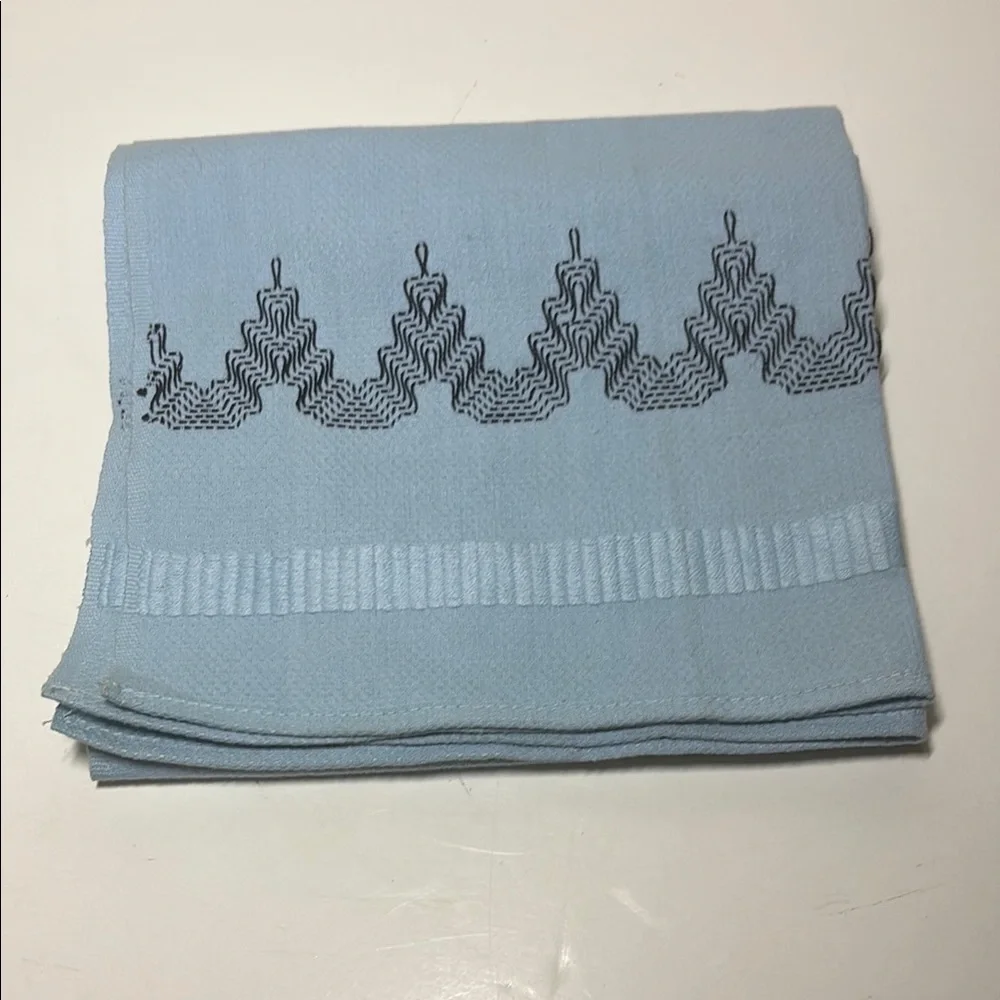 Fieldcrest Blue Hand Towel with Embroidery